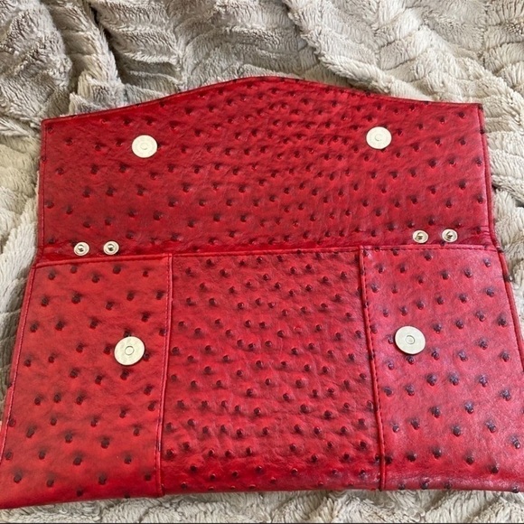 LEE SANDS Vegan Leather Clutch Black/Red NWOT - Picture 4 of 6